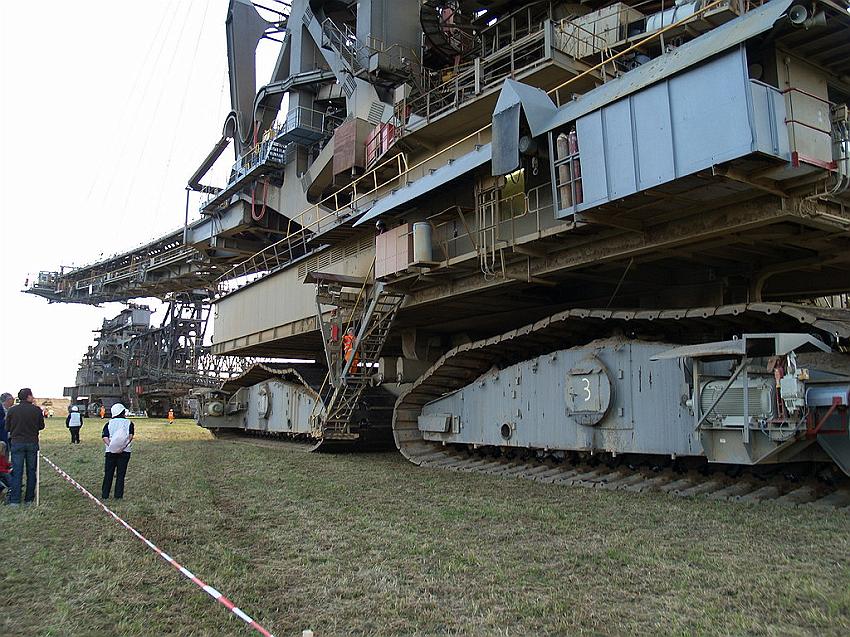 Bagger auf Reisen P222.JPG